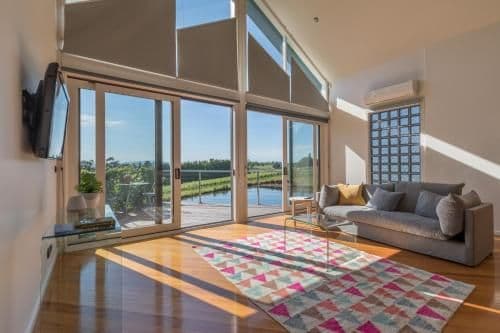 The Yarra One-Bedroom Apartment with Balcony