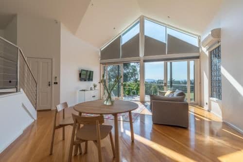 The Yarra One-Bedroom Apartment with Balcony