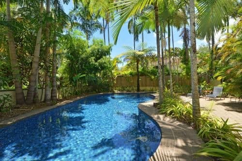 Villa - Beach Front