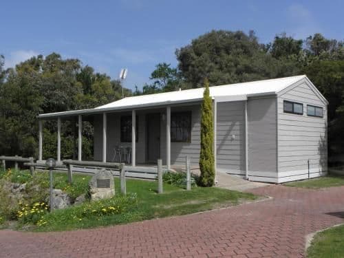 Studio Chalet with Lake View