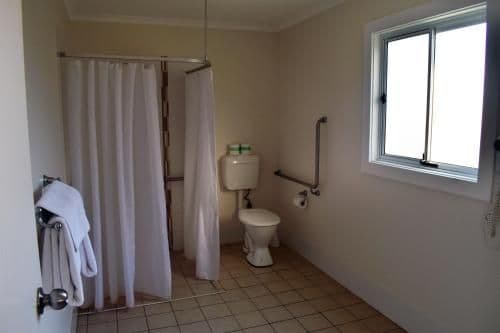 Lighthouse Villa - Accessible