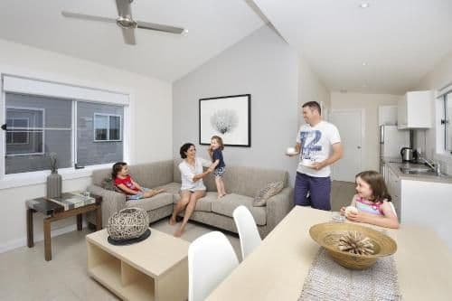 Breakwall Villa - 4 Berth