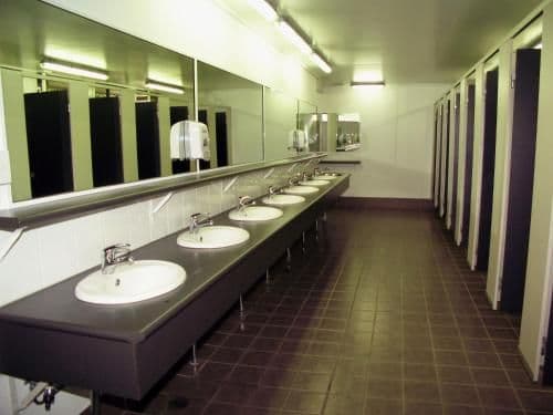 Cabin with External Shared Bathroom