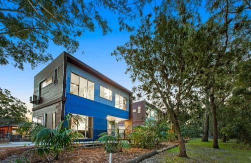 Two-Bedroom, Two-Storey Lodge - Ngurra