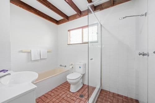 Cottage - 2