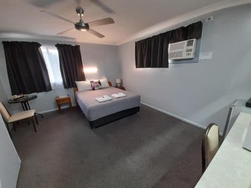 Queen Suite