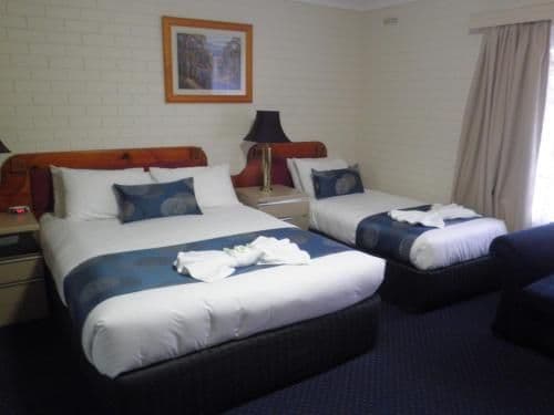 Twin Room - Ground Level