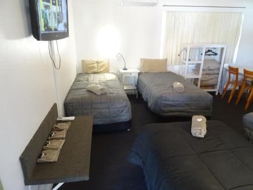 Family Room (Non Pet Friendly Room) 