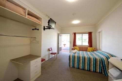 Queen Room - Disability Access