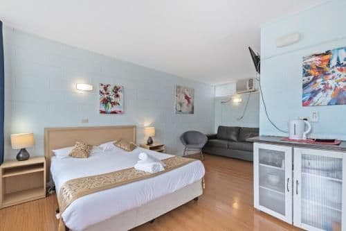 Double Room with Private Bathroom