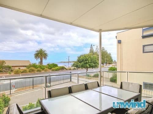 The Block Ocean Views Split Apartment No 1