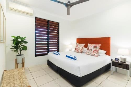 Four-Bedroom Holiday Home
