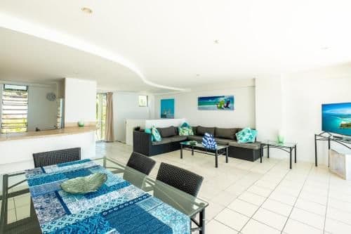 Three-Bedroom Apartment - Skiathos 2