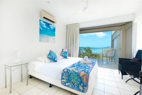 Three-Bedroom Apartment - Skiathos 2