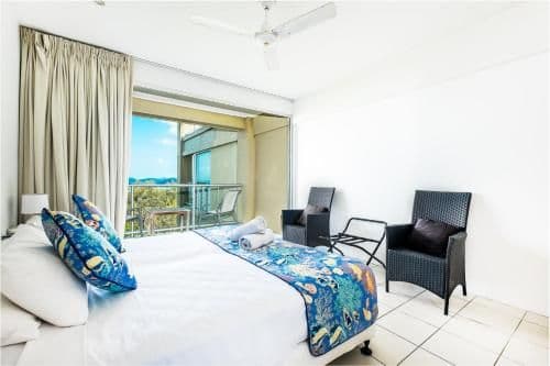 Three-Bedroom Apartment - Skiathos 2