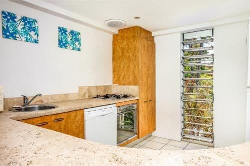 Three-Bedroom Apartment - Skiathos 2