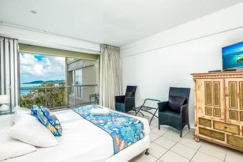 Three-Bedroom Apartment - Skiathos 2