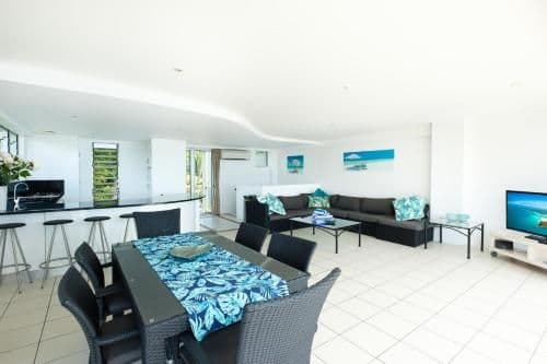 Three-Bedroom Apartment - Skiathos 4