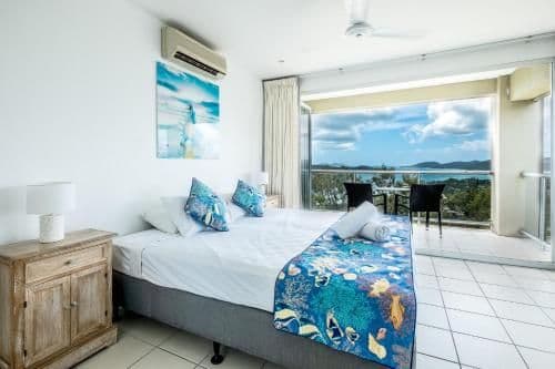 Three-Bedroom Apartment - Skiathos 4