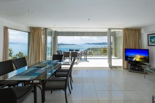 Three-Bedroom Apartment - Skiathos 1