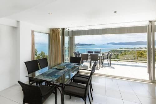 Three-Bedroom Apartment - Skiathos 1
