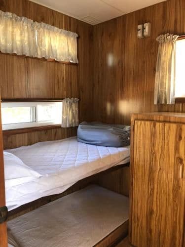 Standard Cabin (4 Adults)
