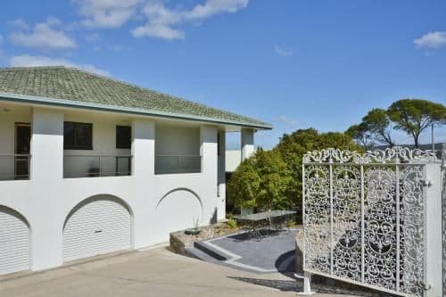Three-Bedroom Apartment with Sea View