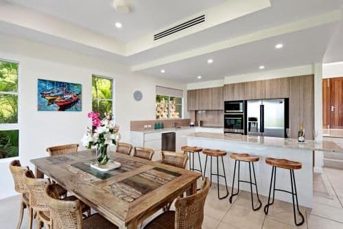 Three-Bedroom Apartment with Ocean View