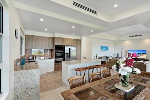 Three-Bedroom Apartment with Ocean View