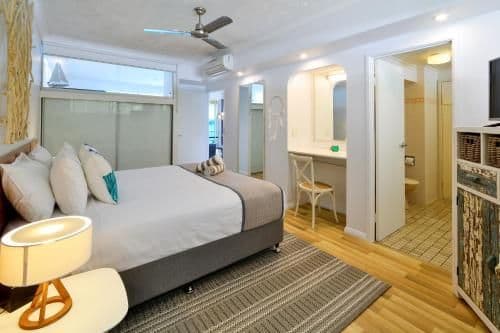 Sea View Whitsunday Apartment Level 13 E1305