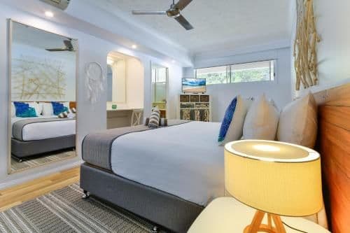 Sea View Whitsunday Apartment Level 13 E1305