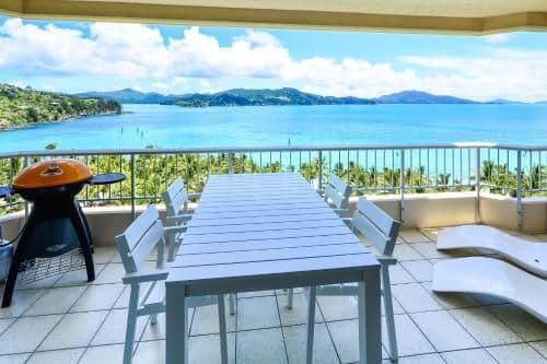 Sea View Whitsunday Apartment Level 13 E1305