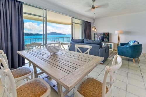 Sea View Whitsunday Apartment Level 13 E1305