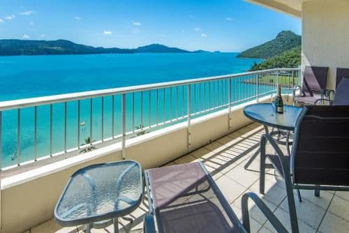 Sea View Top Floor Whitsunday Apartment E1304