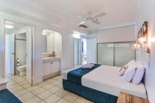 Sea View Top Floor Whitsunday Apartment E1304