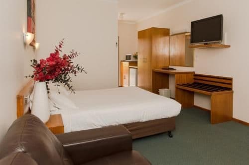 Queen Room