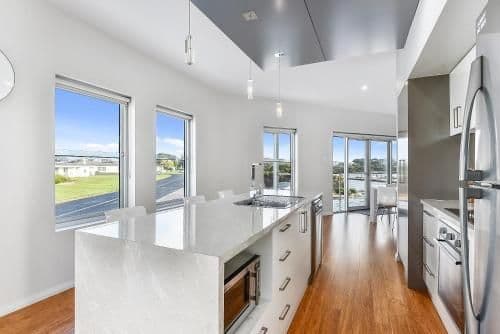 Three-Bedroom - Ocean & Marina View - Apartment 1