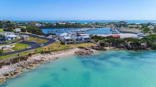 Four-Bedroom Holiday Home