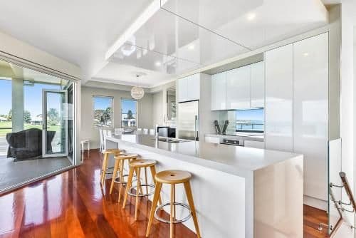 Four-Bedroom Holiday Home