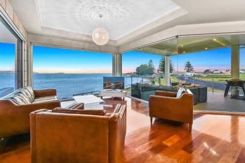 Four-Bedroom Holiday Home
