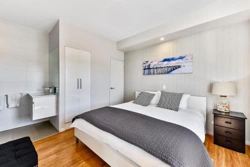 Two-Bedroom - Marina View - Apartment 2