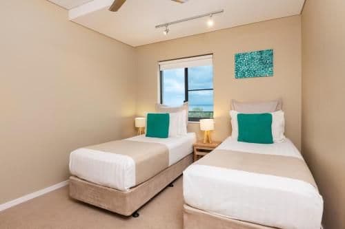 Three Bedroom Apartment with Beach View