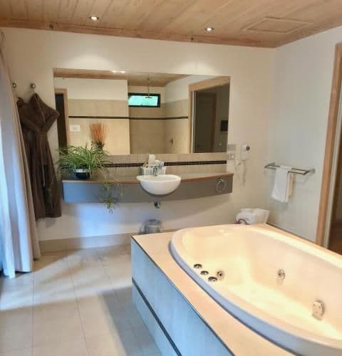 One-Bedroom Chalet - Jewel
