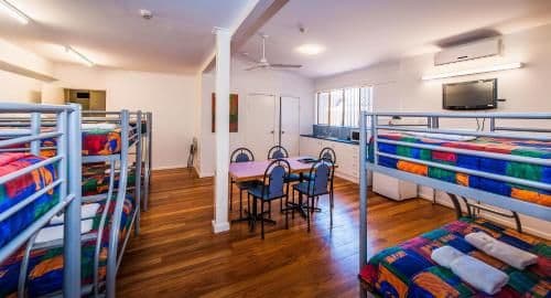 Family Room - 14