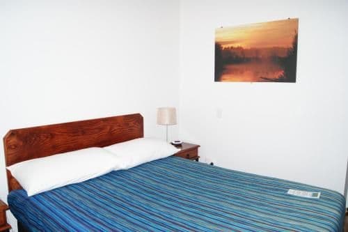 Queen Room - 7