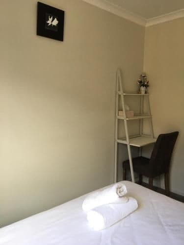 Budget Double Room with Shared Bathroom