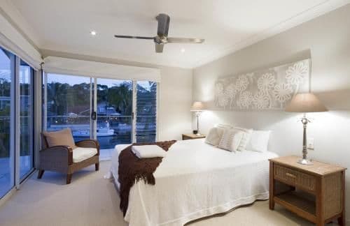 Four-Bedroom Holiday Home