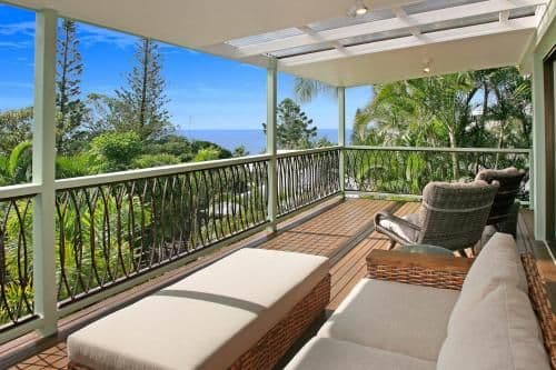 Four-Bedroom Holiday Home