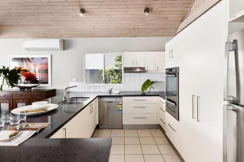 Five-Bedroom Holiday Home