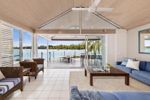 Five-Bedroom Holiday Home